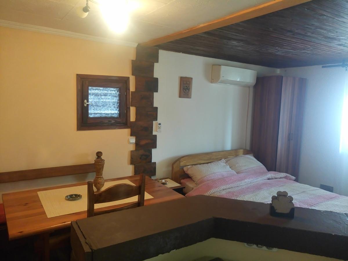 Apartmani Jankovic Vrdnik Esterno foto