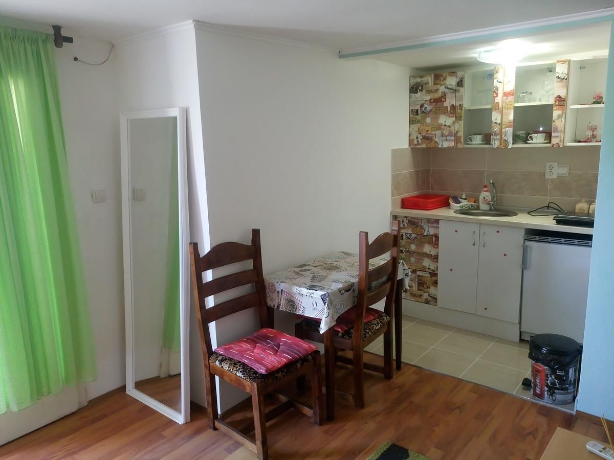 Apartmani Jankovic Vrdnik Esterno foto