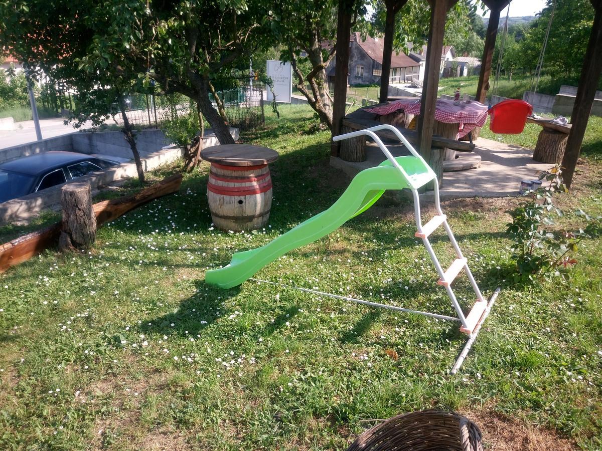 Apartmani Jankovic Vrdnik Esterno foto