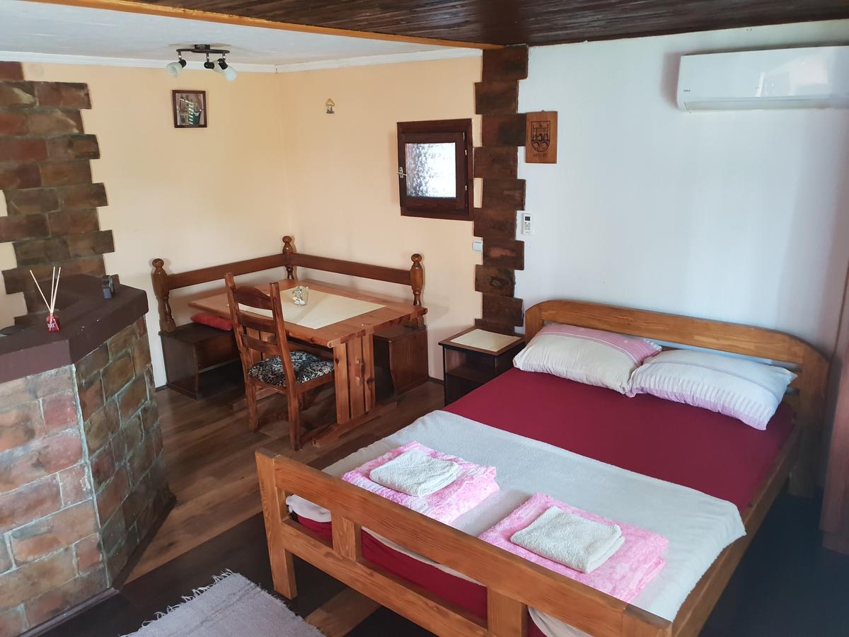 Apartmani Jankovic Vrdnik Esterno foto